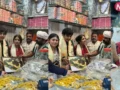 काशी पहुंचे अखिलेश यादव के बेटे अर्जुन और बेटी टीना, बाबा विश्वनाथ के किए दर्शन, बनारसी मिठाई का भी लिया स्वाद​