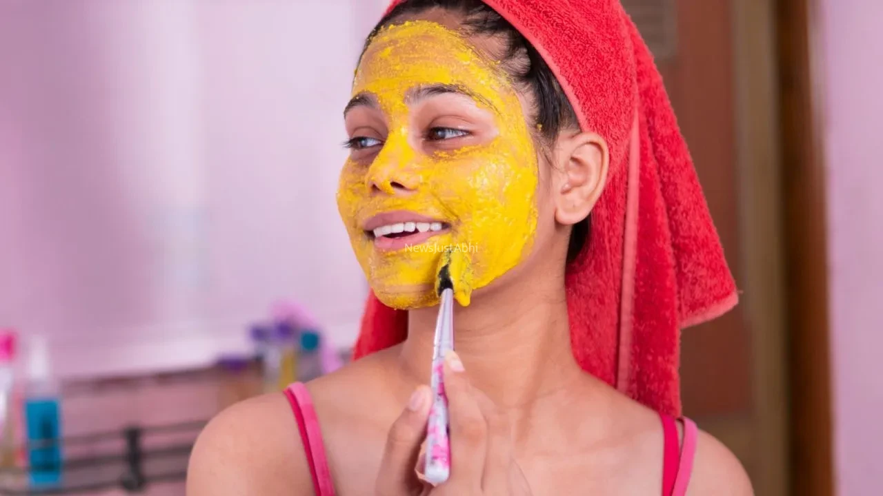 चेहरे पर चाहिए कुदरती निखार? अपनाएं दादी-नानी के बताए ये 5 देसी नुस्खे, त्वचा दिखेगी चमकदार और फ्रेश​