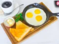 Boiled Eggs And Coffee: रोज सुबह 3 उबले अंडे और कॉफी पीने से शरीर में क्या होता है? दिखेंगे ये बदलाव​