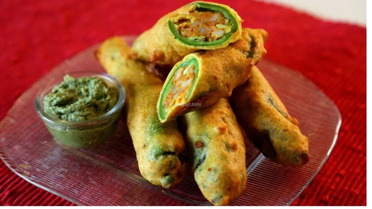 मॉनसून स्पेशल: शाम की भूख के लिए परफेक्ट है चटपटा मिर्ची वड़ा, मिनटों में तैयार होगी स्वादिष्ट रेसिपी