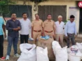 अकोला में पुलिस की बड़ी कार्रवाई, सिंधी कैंप से ढाई लाख रुपये का प्रतिबंधित गुटखा जब्त