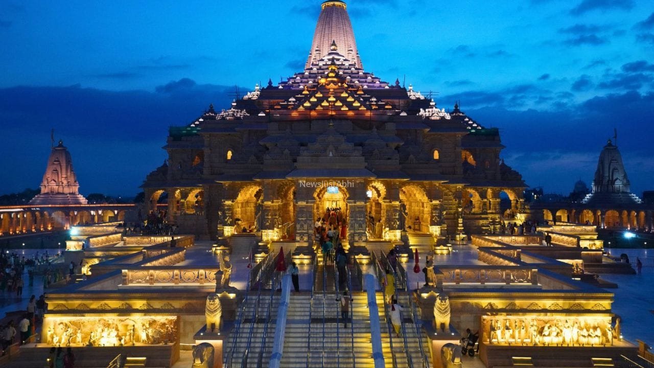 Ayodhya Ram Mandir: अयोध्या में भव्य होगा रामलला का झूलनोत्सव, 17 अगस्त को स्वर्ण झूले पर विराजेंगे प्रभु
