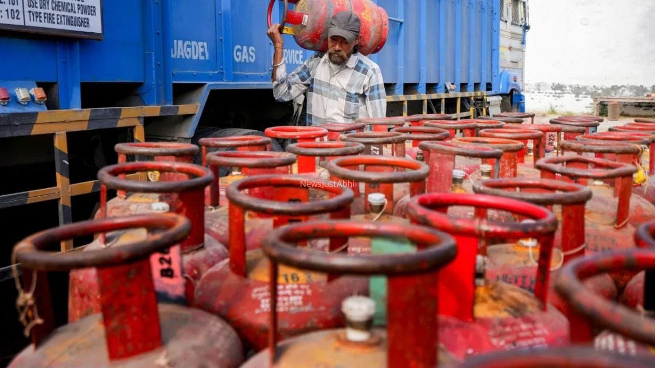 अब सिर्फ 4 घंटों में मिलेगा गैस सिलेंडर, इंडियन ऑयल ने शुरू की नई सर्विस, इन शहरों में मिलेगी सुविधा​