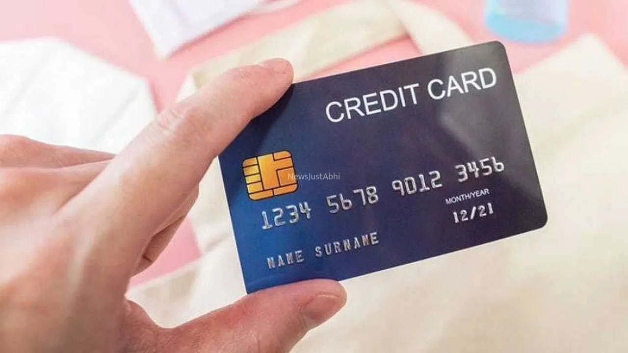 खराब या टूटा हुआ क्रेडिट कार्ड? नए कार्ड के लिए फॉलो करें आसान स्टेप्स