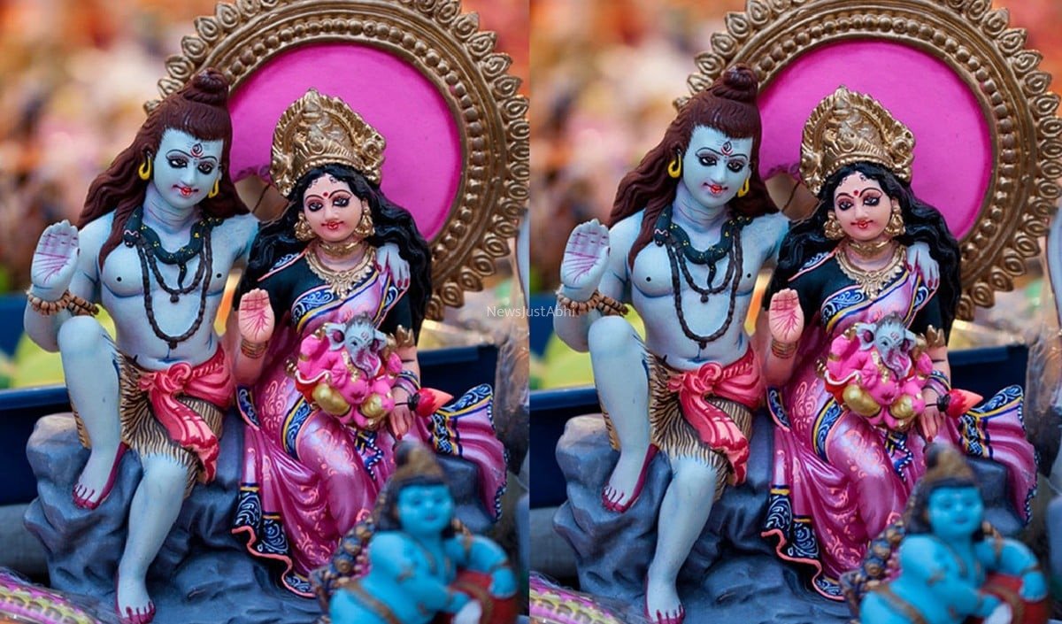 Sawan Somwar के ये Astrology Tips दूर करेंगे शादी की अड़चनें, जल्द विवाह के लिए शिवलिंग पर चढ़ाएं दूध​