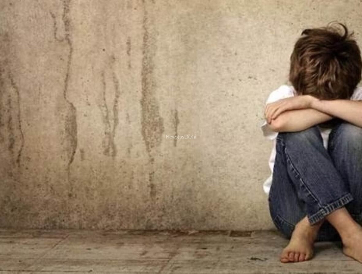 पिता ने 14 साल के बेटे से किया कुकर्म; बेटी से भी कर चुका दुष्कर्म; MP में हैवान बाप ने अपने बच्चों को भी नहीं छोड़ा​​​