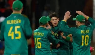 SA vs AUS: साउथ अफ्रीका ने ऑस्ट्रेलिया के खिलाफ ODI सीरीज के लिए किया टीम का ऐलान, दो साल बाद इस धाकड़ गेंदबाज की हुई वापसी