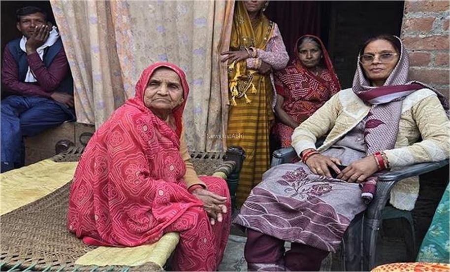 ​​65 साल बाद मरी हुई बेटी 80 की उम्र में लौटी घर, हैरान कर देगा हरदोई की ‘मिठनी’ का ये मामला​​​