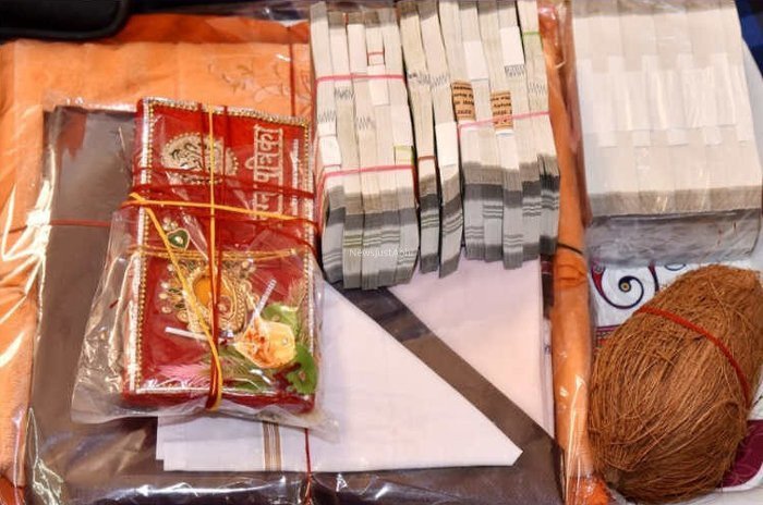 जब दूल्हे ने​​ लौटाया 11 लाख का दहेज़, कहा आप की बेटी ही हमारे लिए असली दहेज है