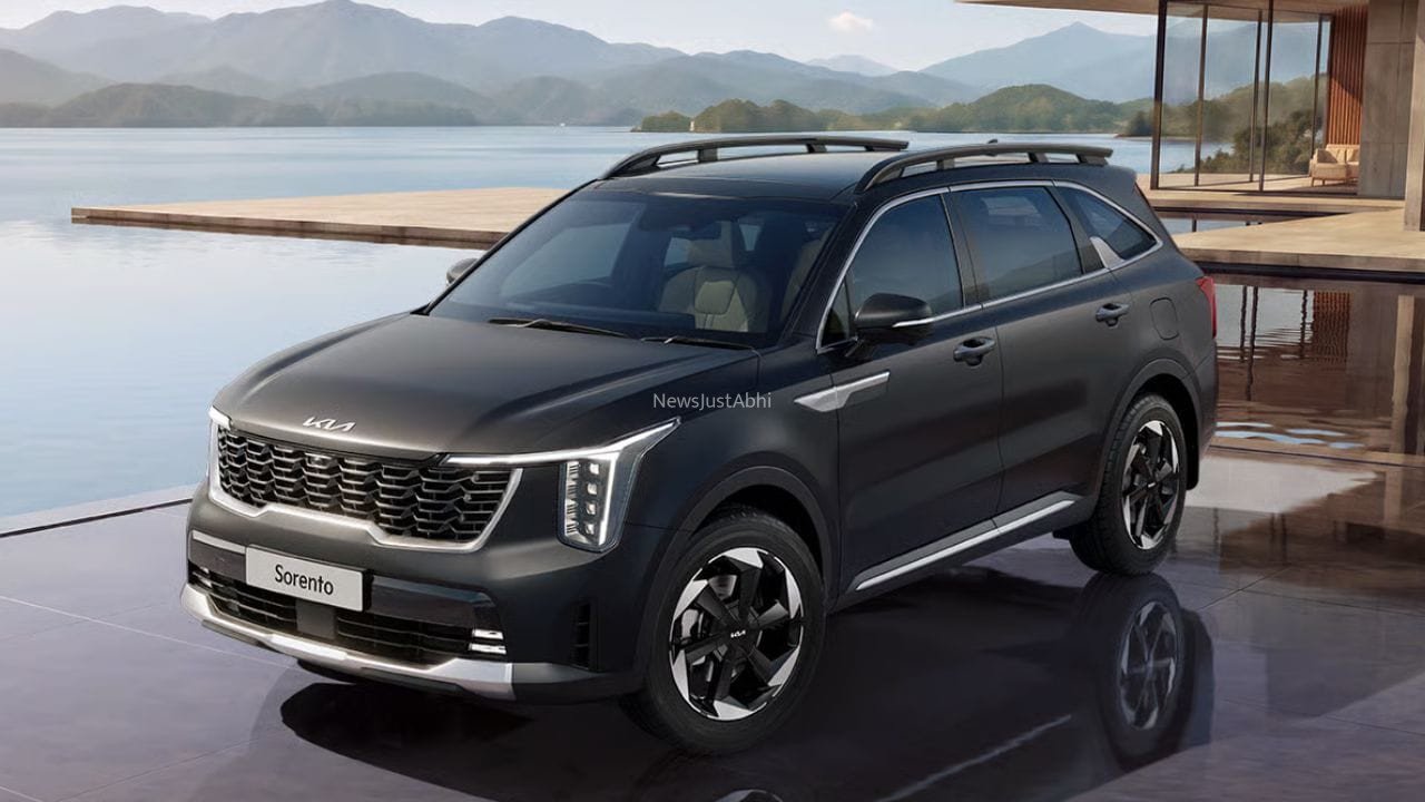 लॉन्च से पहले सड़कों पर दिखी Kia Sorento, 7 सीटर SUV में मिलेंगे दमदार फीचर्स और हाइब्रिड इंजन