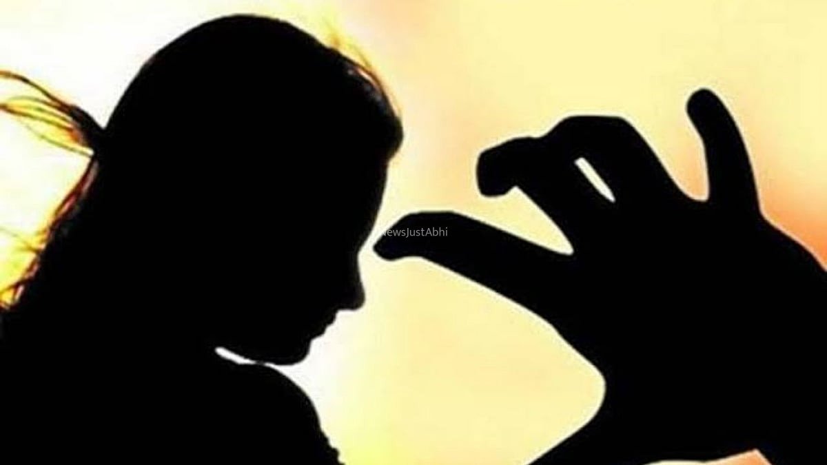 प्रेम विवाह के 20 दिन बाद सामने आया पती का भयानक चेहरा, चरित्र पर शक के चलते दोस्त के साथ पत्नी पर अत्याचार