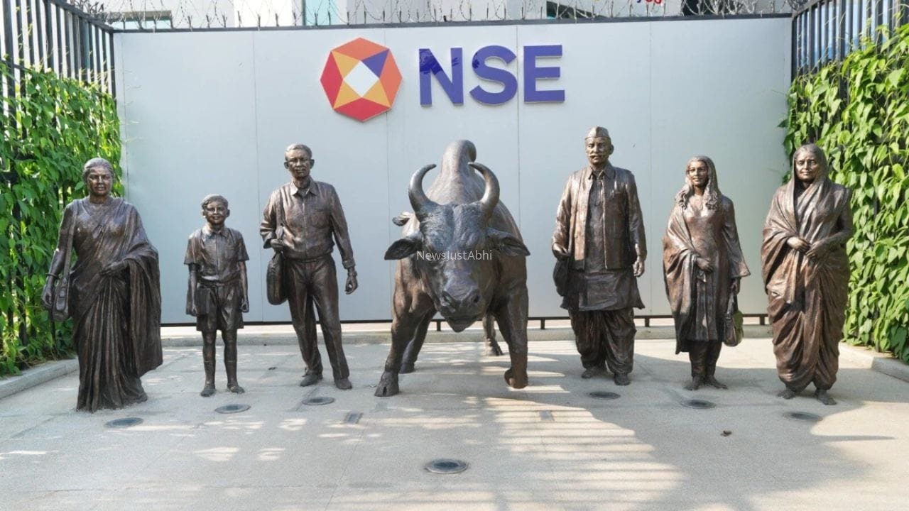 NSE के IPO में शेयर बेचेंगी 5 सरकारी इंश्योरेंस कंपनियां, मिलेगा बंपर मुनाफा!