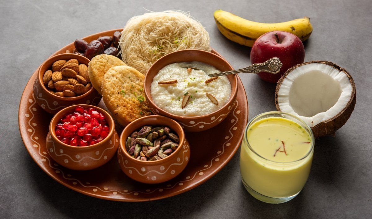 व्रत में Satvik Food ही क्यों खाया जाता है? जानिए इसके पीछे की पूरी परंपरा